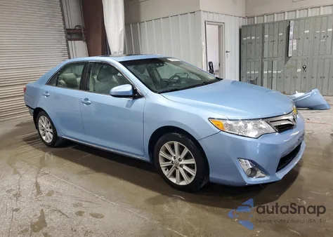 2012 Toyota Camry Base z USA, uszkodzony, nr VIN 4T1BF1FK9CU567533